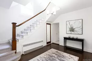 557 Martling Ave, Tarrytown, NY 10591 - Photo 2