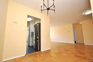 100 E Hartsdale Ave, Hartsdale, NY 10530 - Photo 20