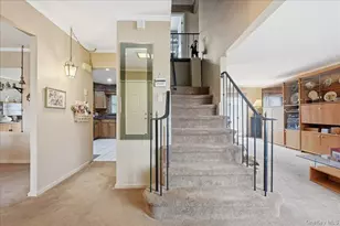 16 Seaway Dr, Copiague, NY 11726 - Photo 4