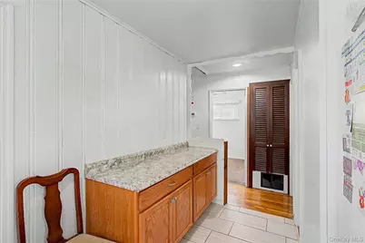 169 Charter Oaks Avenue, Brentwood, NY 11717 - Photo 10