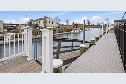 3685 Nimrod Street, Seaford, NY 11783 - Photo 8