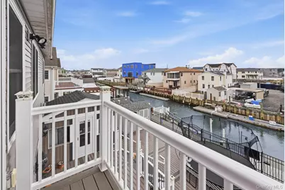 3685 Nimrod Street, Seaford, NY 11783 - Photo 4