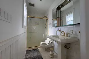 25 Rutland Rd, Freeport, NY 11520 - Photo 6