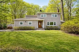 107 Red Oak Ct, Port Jefferson, NY 11777 - Photo 4
