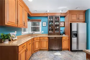 107 Red Oak Ct, Port Jefferson, NY 11777 - Photo 8