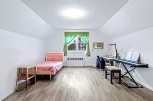 58-07 210th St, Bayside, NY 11364 - Photo 10