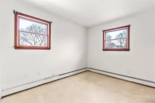 18 Brandywine Dr, Mastic, NY 11950 - Photo 12