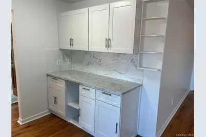 180 Unit #B5 Brook Street, Scarsdale, NY 10583 - Photo 6