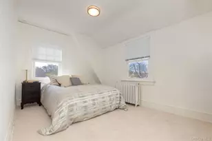 211 Bowne St, Bronx, NY 10464 - Photo 18