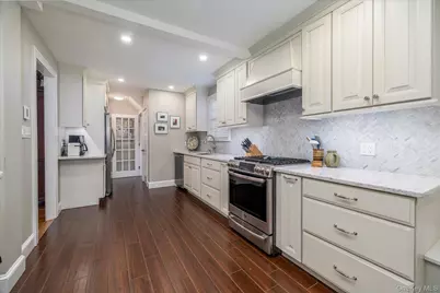 16 Revere Drive E, Floral Park, NY 11001 - Photo 6