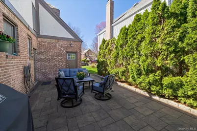 16 Revere Drive E, Floral Park, NY 11001 - Photo 20