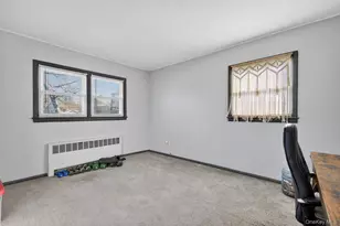 304 Maplewood Rd, Huntington Station, NY 11746 - Photo 16