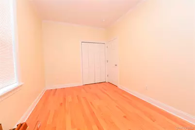 2056 Continental Avenue, Bronx, NY 10461 - Photo 16
