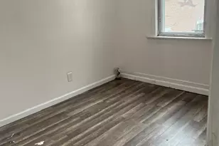 188-14 Woodhull Ave, Hollis, NY 11423 - Photo 2