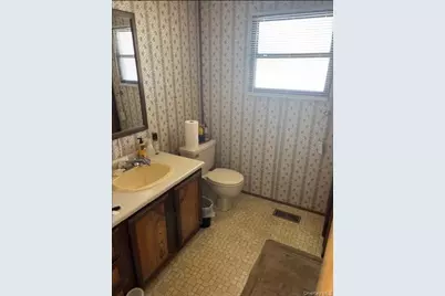 1964 River Road #58, Calverton, NY 11933 - Photo 4