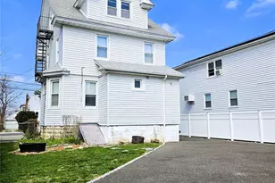56 4th Ave, East Rockaway, NY 11518 - Photo 20