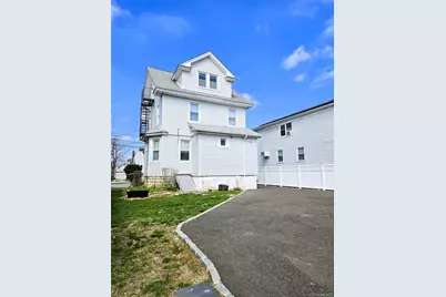 56 4th Avenue #1, East Rockaway, NY 11518 - Photo 20
