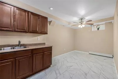 38 Borcher Avenue, Yonkers, NY 10704 - Photo 20