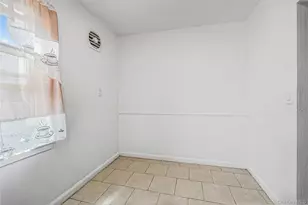 38 Borcher Ave, Yonkers, NY 10704 - Photo 14