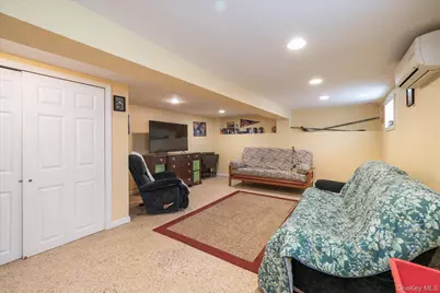 114 Lawson Avenue, East Rockaway, NY 11518 - Photo 16