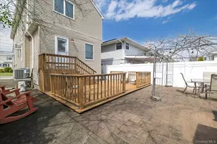 114 Lawson Ave, East Rockaway, NY 11518 - Photo 18