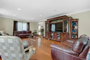 75 N Airmont Rd, Suffern, NY 10901 - Photo 14