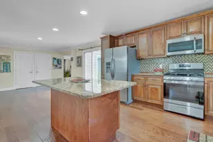 75 N Airmont Rd, Suffern, NY 10901 - Photo 8