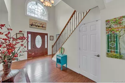 75 N Airmont Road, Suffern, NY 10901 - Photo 6