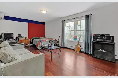 75 N Airmont Road, Suffern, NY 10901 - Photo 28