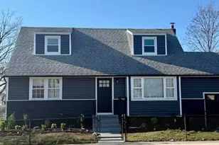 1167 Warwick St, Uniondale, NY 11553 - Photo 8