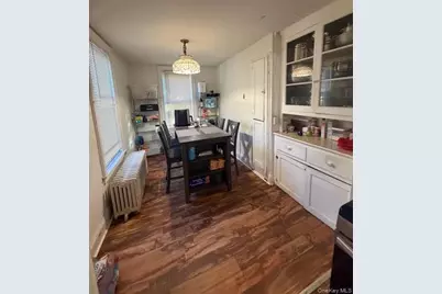 686 E 239th Street, Bronx, NY 10470 - Photo 16