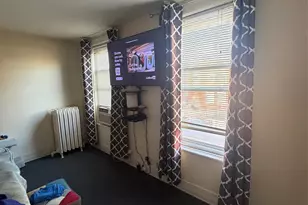 686 E 239th St, Bronx, NY 10470 - Photo 22