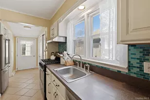15 Crystal Ct, Greenwood Lake, NY 10925 - Photo 12
