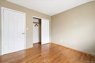 1050 Rensselaer Ave, New York, NY 10309 - Photo 18