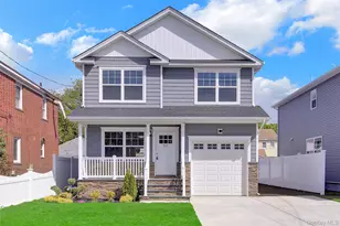 811 Front St, Hempstead, NY 11550 - Photo 32