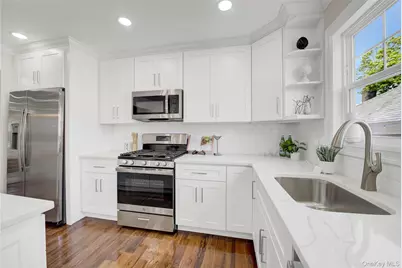 811 Front Street, Hempstead, NY 11550 - Photo 6