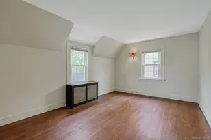 120 Harvard Dr, Hartsdale, NY 10530 - Photo 24