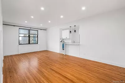 9876 Queens Boulevard #6L, Rego Park, NY 11374 - Photo 2