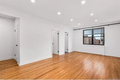 9876 Queens Boulevard #6L, Rego Park, NY 11374 - Photo 4