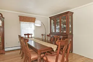 78 Center Ln, Levittown, NY 11756 - Photo 12