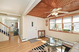 78 Center Ln, Levittown, NY 11756 - Photo 14