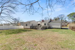 1643 Pine Acres Blvd, Bay Shore, NY 11706 - Photo 18