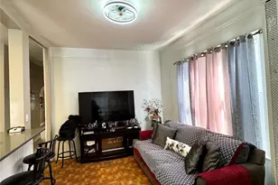 1811 Parkview Ave, Bronx, NY 10461 - Photo 2