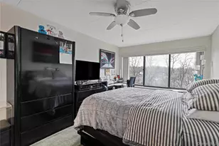 500 High Point Dr, Hartsdale, NY 10530 - Photo 14