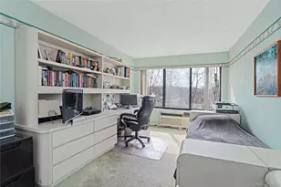 500 High Point Dr, Hartsdale, NY 10530 - Photo 8