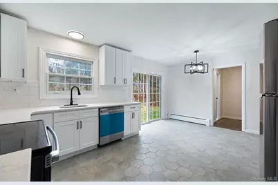 50 Pine Woods Road, Hyde Park, NY 12538 - Photo 10