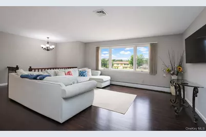 42 Rutledge Avenue, Highland Mills, NY 10930 - Photo 6