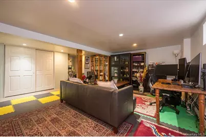 24611 61st Avenue, Little Neck, NY 11362 - Photo 14