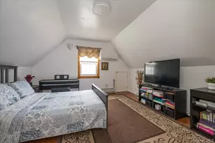 246-11 61st Ave, Little Neck, NY 11362 - Photo 10