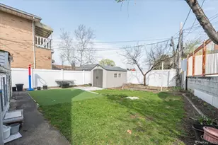 246-11 61st Ave, Little Neck, NY 11362 - Photo 18